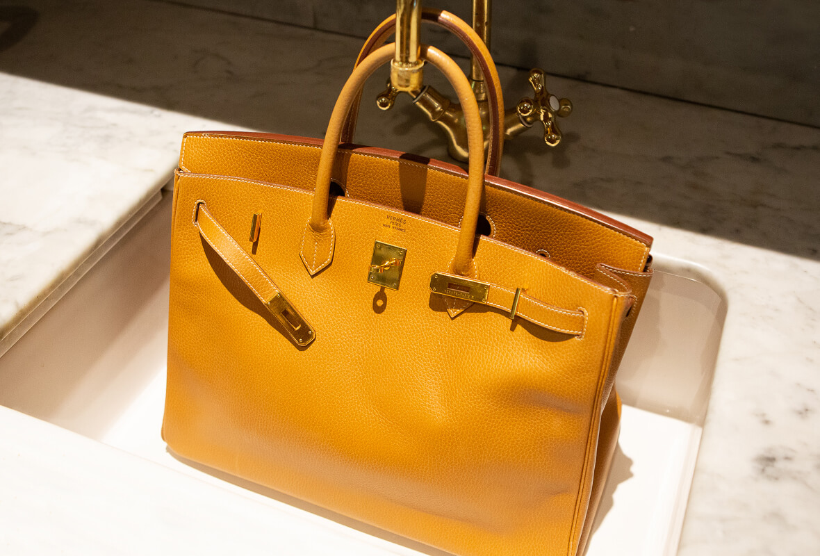 1180x800 Teaser 4 Hermes